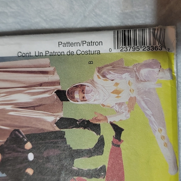 McCall's Costumes..Superheroes!! - Picture 5 of 7